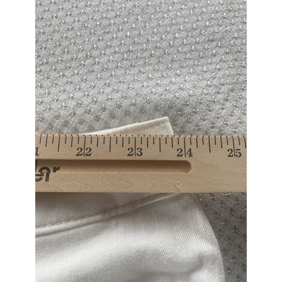 Torrid Jean Shorts White Denim Stretch High Rise Bermuda plus size 26 NEW - Picture 8 of 13